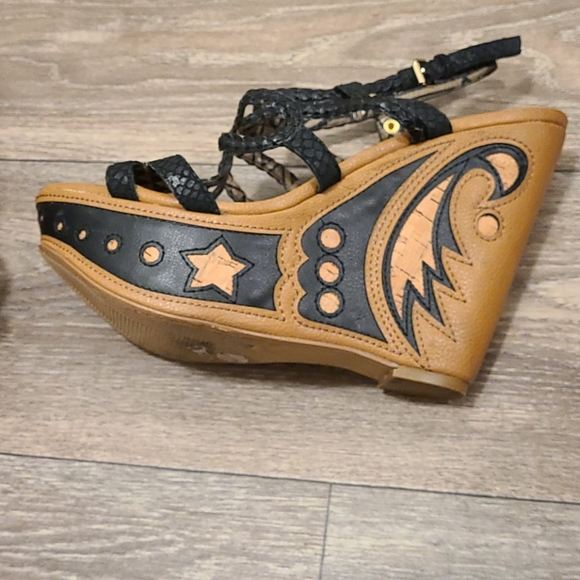 Wedges - Picture 3 of 3